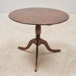 1598 8406 COFFEE TABLE